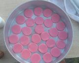 Foto del paso 3 de la receta: Alfajores de maizena de colores