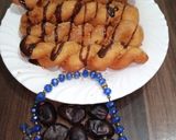 A picture of step 4 of Twisted Doughnuts.