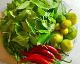 Hình bước làm 1 của món Lẩu gà nòi lá quế ớt sừng Đà Lạt và ớt hiểm