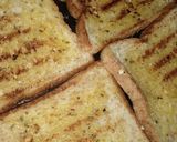 Foto langkah ke 3 dari resep Garlic Bread/ Roti Bawang Oregano Rumahan.