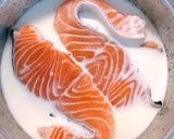 Hình bước làm 1 của món Ruốc Cá Hồi