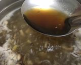 รูปขั้นตอนการทำที่ 8 ของ ข้าวต้มซี่โครงหมูสับเห็ดหอม