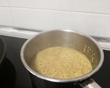 Foto del paso 1 de la receta: Quinoa con verduras, piñones y salsa de soja