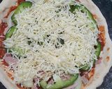 Foto langkah ke 5 dari resep Pizza Teflon No Ulen.