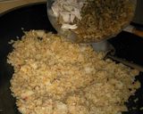 Foto langkah ke 5 dari resep Nasi Goreng Kampung.