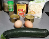 Foto del paso 1 de la receta: Pastel de calabacín y atún