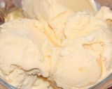 A picture of step 2 of Mummy's special Banana milk ice cream.