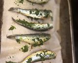 A picture of step 2 of Oven grilled sardines with parsley and garlic.