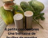 Une image de l'étape 1 de Soupe d’été. Concombre -menthe.