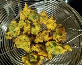 મેથી-પાલકના ભજીયા(Methi palak pakoda recipe in Gujarati) રેસીપી સ્ટેપ4ફોટો