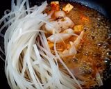 รูปขั้นตอนการทำที่ 4 ของ ผัดไทยปลาหมึก