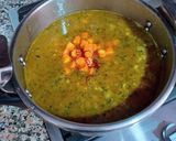 Foto del paso 10 de la receta Garbanzos y langostinos con reducción de las cabezas