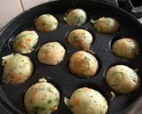 વેજ.ચીઝ રવા અપપ્મ રેસીપી સ્ટેપ5ફોટો