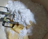 Foto langkah ke 2 dari resep Kue sagu keju (ekonomis).