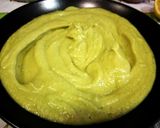 Foto del paso 2 de la receta: Crema de guisantes secos y aguacate - veggie