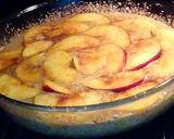 Foto del passaggio 2 della ricetta Torta integrale alla frutta profumata di canella