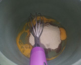 Foto del paso 2 de la receta: Muffins jugosos de manzana canela