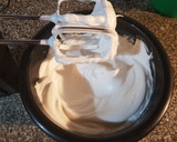 Foto del paso 2 de la receta: Isla flotante en microondas