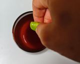 Foto langkah ke 5 dari resep Es Teh Krampul/Es Teh Jeruk Nipis Khas Solo.