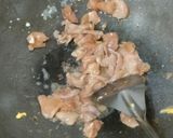 Foto langkah ke 1 dari resep Nasi Goreng Ayam Cabe Hijau.