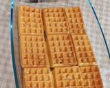 صورة لخطوة 1 من وصفة طبقات الوافل 🧇 مع الكاسترد والفراولة🍓