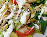 Foto del paso 3 de la receta: Ensalada de pollo rostizado