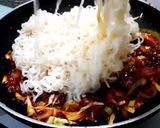 மேகி நூடுல்ஸ்  வித் ஸ்பெஷல் ஸ்பைசி சௌமியன் சாஸ் (maggi noodles with special spicy sauce recipe ரெசிபி ஸ்டேப் 6 புகைப்படம்