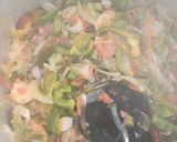 A picture of step 5 of Gizzard cabbage sauce.