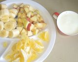 A picture of step 3 of Apple/Orange/Banana Smoothie.