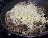 Foto del paso 4 de la receta: Pastas al pesto
