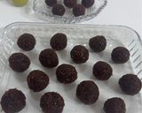 A picture of step 7 of Winter Special Immunity Booster Amla Energy Bites.