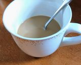 A picture of step 6 of Cafe de olla con cardamom.