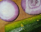Foto del paso 2 de la receta: Pulpitos con cebolla y calabacín