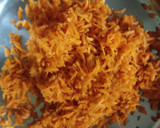 ஆரஞ்சு வண்ண கேரட் அல்வா ரெசிபி ஸ்டேப் 1 புகைப்படம்