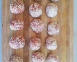 Foto del paso 2 de la receta Albóndigas de ternera en salsa, con aromas de Manzanilla