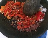 Foto langkah ke 2 dari resep Sambal mangga (kweni)dan tomat kecil.