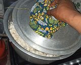 A picture of step 3 of Milk popcorn.