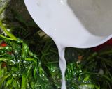 Foto langkah ke 3 dari resep Cah Kangkung Telur Puyuh.