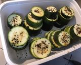 Une image de l'étape 6 de Courgettes grillées aux épices et citron (recette plancha).