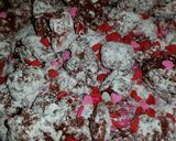 A picture of step 6 of Red Velvet Puppy Chow & Cupid Floats.