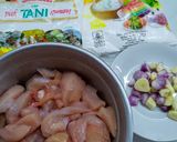 Foto langkah ke 1 dari resep Ayam Ketumbar Oseng Bawang.