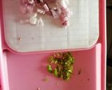 A picture of step 1 of Poha upma.