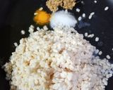 A picture of step 2 of Khushk Maash Ki Dal.