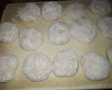 A picture of step 4 of Roti mayonnaise quesadilla.