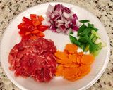 Hình bước làm 1 của món Bí Ngòi Ngũ Sắc Hấp