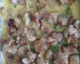 A picture of step 4 of Breakfast Quiche.