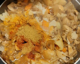 Foto del paso 5 de la receta: Pescado blanco con espárragos verdes y salteado de champiñones