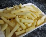 A picture of step 3 of Apple fries with tea.
