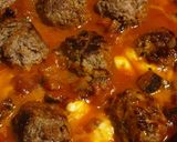 Une image de l'étape 6 de Poêlée d'aubergines tomate mozzarella et boulettes de viande.