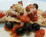 Foto del paso 8 de la receta Pechugas de pavo con tomate, beicon y aceitunas